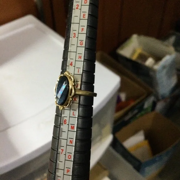 Ring - Picture 4 of 4